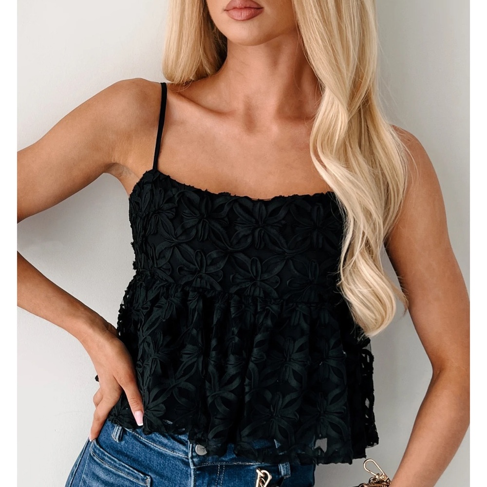 NWT Pretty Garbage Textured Floral Babydoll Top Size Small